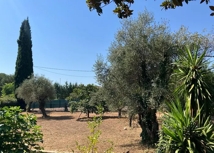 Villa Thyziri